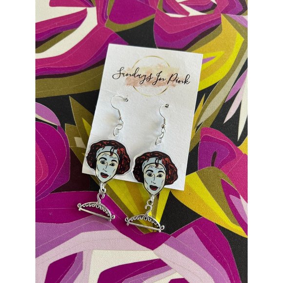 MOMMY Jewelry - MOMMY Wire Hanger Statement Earrings NEW